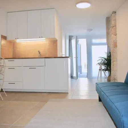 Studio Nettuno * La Neuveville